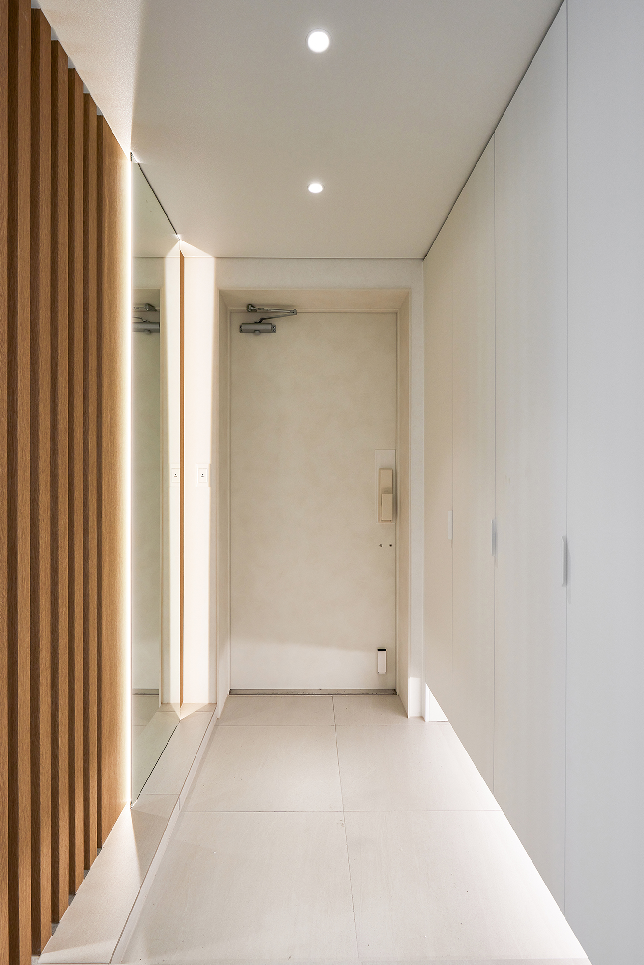 현관 사진